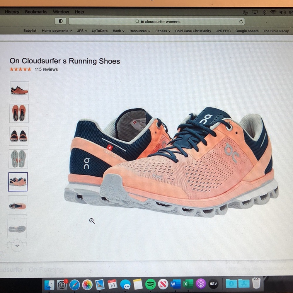 On Cloud Running Shoes women’s 9.5 coral